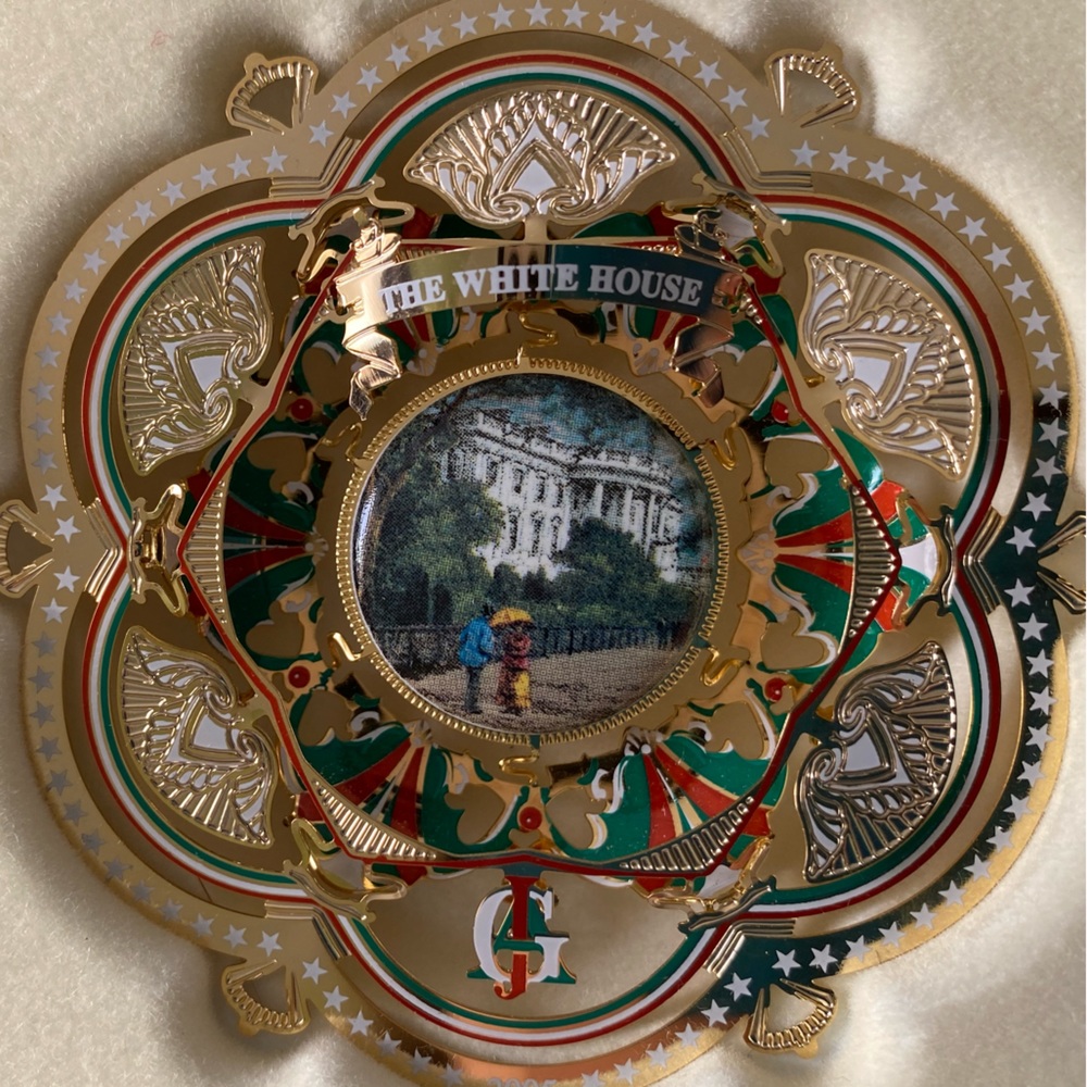 White House Historical Association 2005 Christmas Ornament, UPC 634228369573.